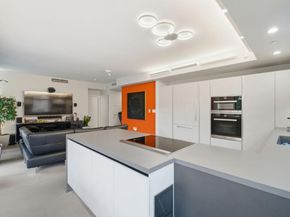 88 E San Fernando Street 308, San Jose CA 95113