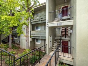 4008 Farm Hill Boulevard 102, Redwood City CA 94061