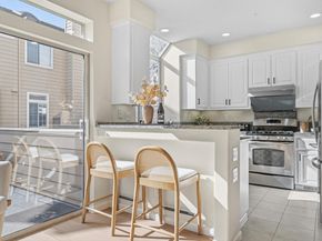 1163 La Rochelle Terrace F, Sunnyvale CA 94089