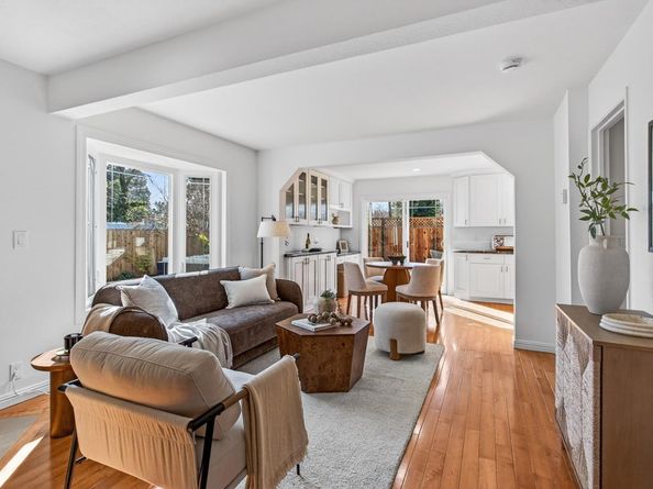 83 Devonshire Avenue 7, Mountain View CA 94043