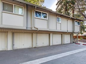 83 Devonshire Avenue 7, Mountain View CA 94043