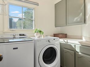 562 Hillcrest Way, Redwood City CA 94062