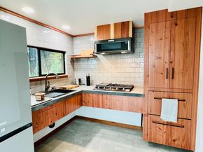 518 Container Way, Boulder Creek CA 95006