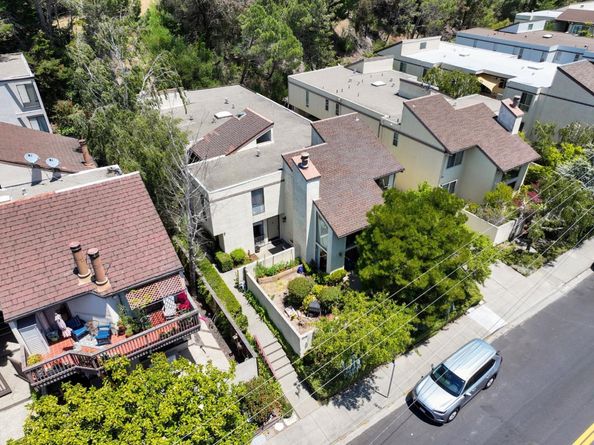 2005 Parrott Drive, San Mateo CA 94402