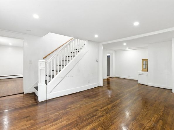 70 Brush Hill Rd 1, Milton MA 02186