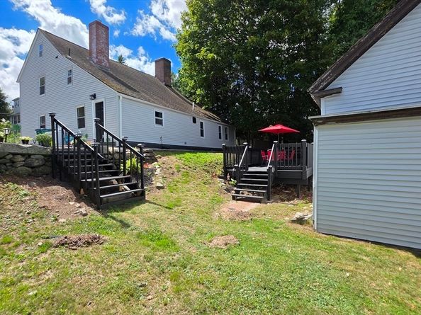 16 Thomas St, Fitchburg MA 01420