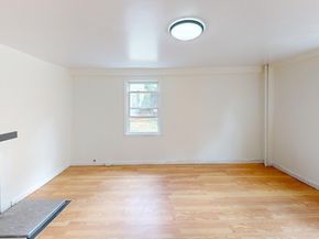 16 Thomas St, Fitchburg MA 01420