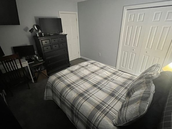 52 Saddleworth Way, Middleboro MA 02346