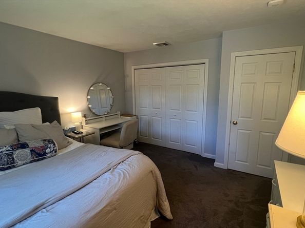 52 Saddleworth Way, Middleboro MA 02346