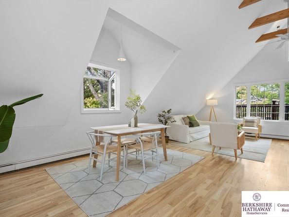 87 Holworthy St 3, Cambridge MA 02138