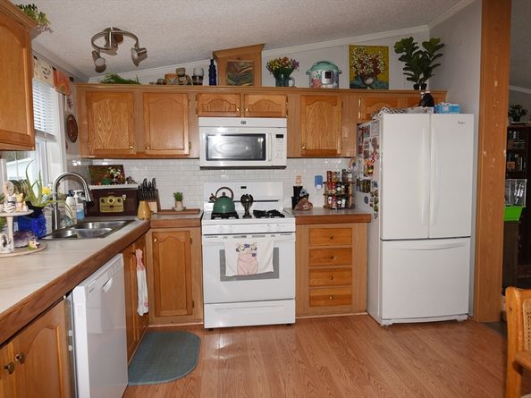 60 Fairview St, Rockland MA 02370