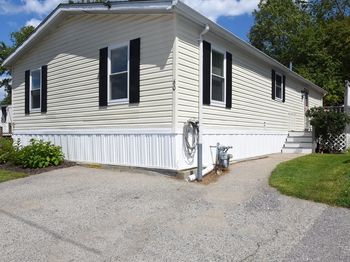 60 Fairview St