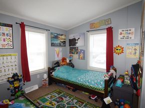 60 Fairview St, Rockland MA 02370