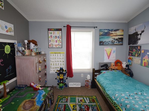 60 Fairview St, Rockland MA 02370