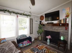 60 Fairview St, Rockland MA 02370