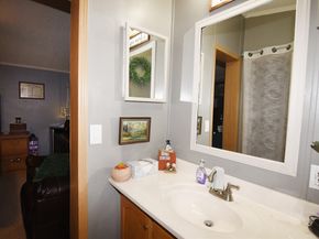 60 Fairview St, Rockland MA 02370