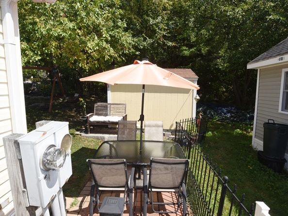 60 Fairview St, Rockland MA 02370