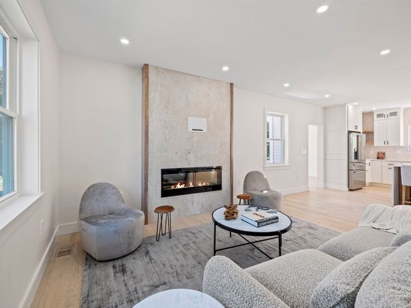 10 Ames St, Wakefield MA 01880
