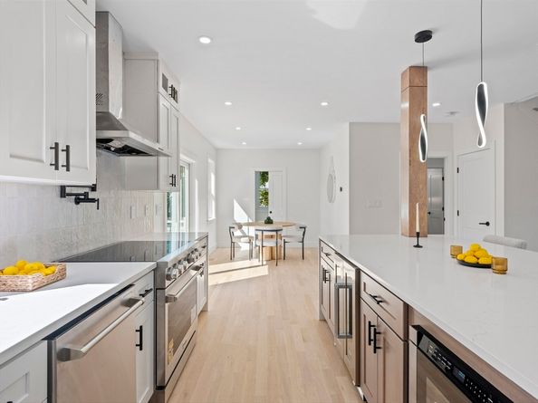 10 Ames St, Wakefield MA 01880