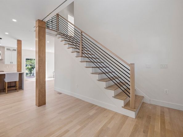 10 Ames St, Wakefield MA 01880