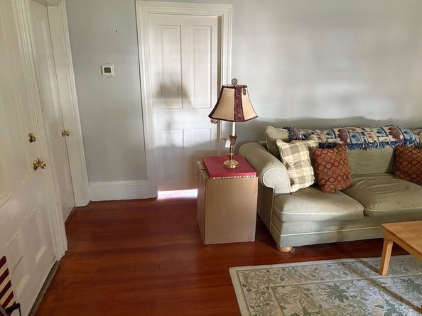 23 Castle Street, Plymouth MA 02360