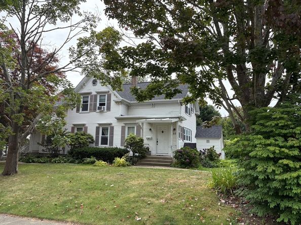 23 Castle Street, Plymouth MA 02360