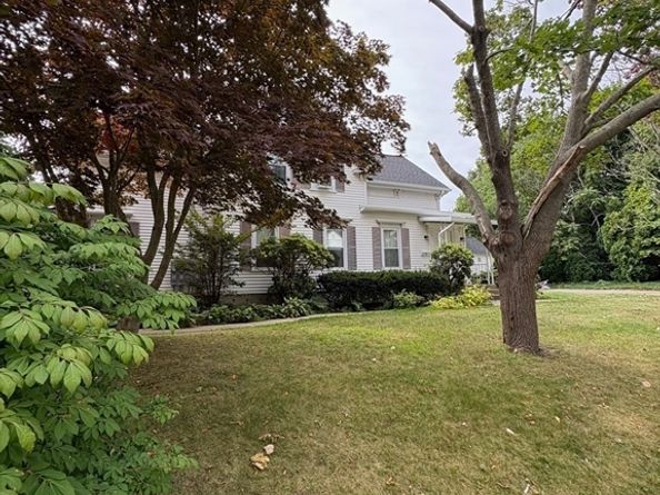 23 Castle Street, Plymouth MA 02360