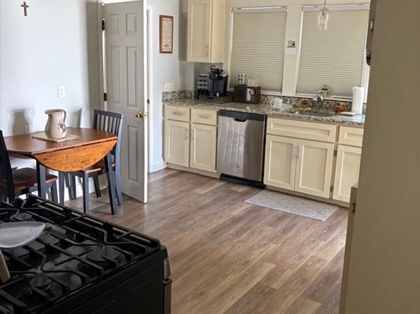 23 Castle Street, Plymouth MA 02360