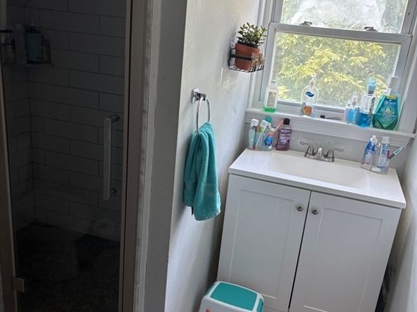 23 Castle Street, Plymouth MA 02360