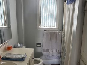 23 Castle Street, Plymouth MA 02360