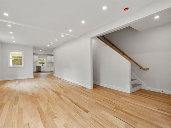 58-60 May St, North Andover MA 01845