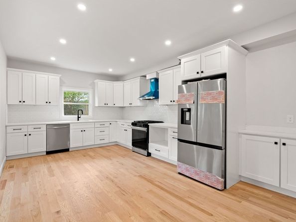 58-60 May St, North Andover MA 01845