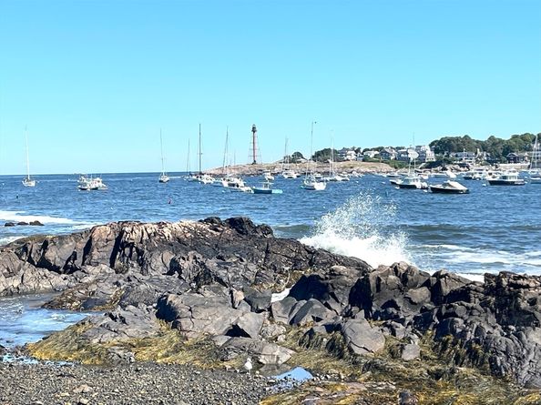 1 Green St. 2, Marblehead MA 01945