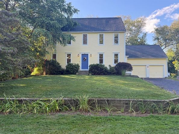 291 Harvard Rd, Bolton MA 01740