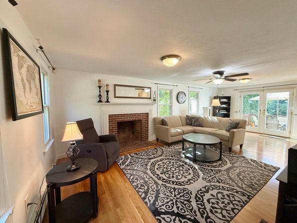 291 Harvard Rd, Bolton MA 01740
