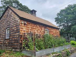 23 Marshall Rd, Fitchburg MA 01420