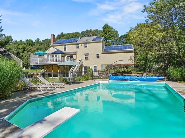 27 Jethro Peters Lane, Northborough MA 01532