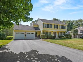 27 Jethro Peters Lane, Northborough MA 01532