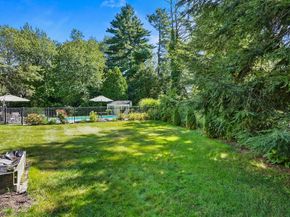 27 Jethro Peters Lane, Northborough MA 01532