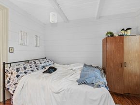 339 Bunker Hill Street, Boston MA 02129