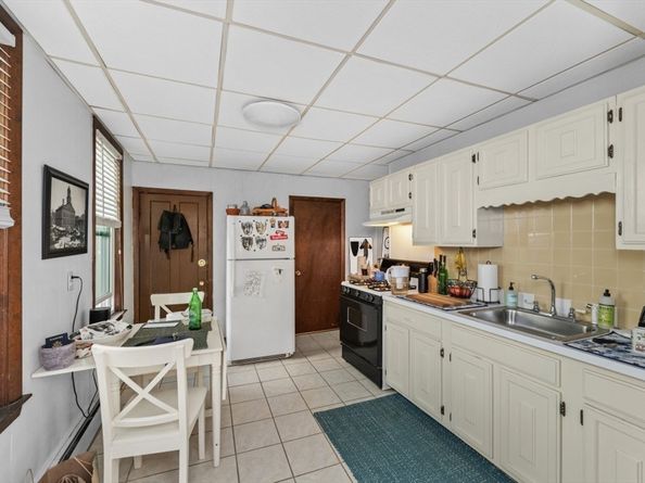339 Bunker Hill Street, Boston MA 02129