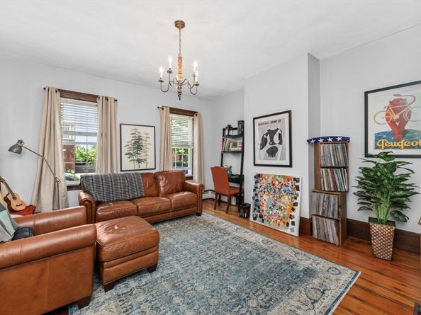 339 Bunker Hill Street, Boston MA 02129