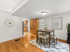 83 River Rd, Norfolk MA 02056