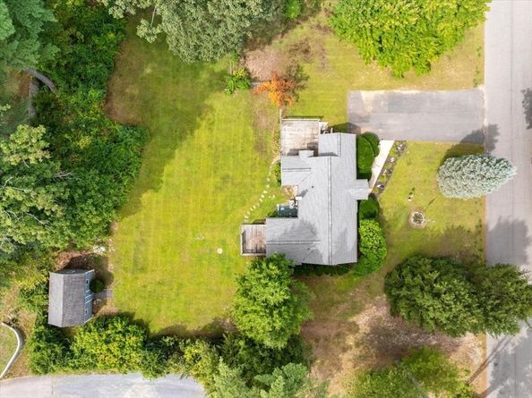 83 River Rd, Norfolk MA 02056