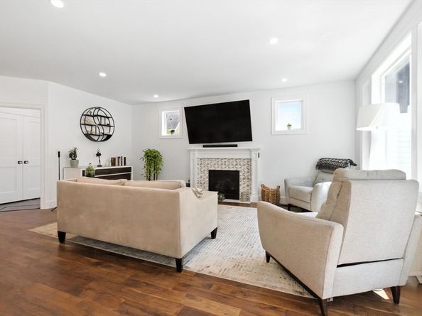 60 Claybrook Road, Dover MA 02030