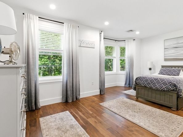60 Claybrook Road, Dover MA 02030