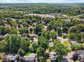 14 Richard Rd, Medway MA 02053