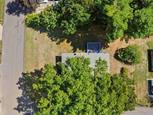 14 Richard Rd, Medway MA 02053