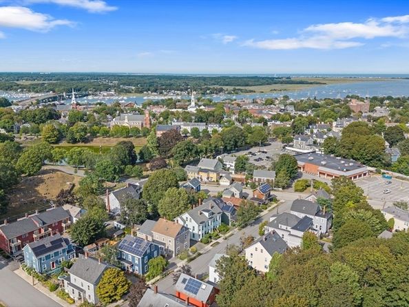 14 Dalton St 14, Newburyport MA 01950