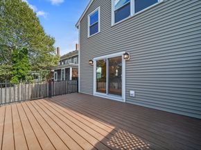 14 Dalton St 14, Newburyport MA 01950